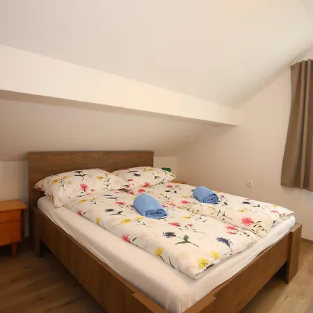 Leska Apartman Zgornji Leskovec