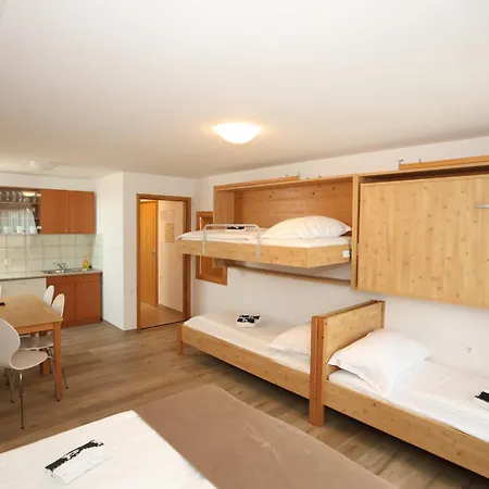 Apartment Leska Zgornji Leskovec