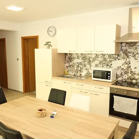 Leska Apartment