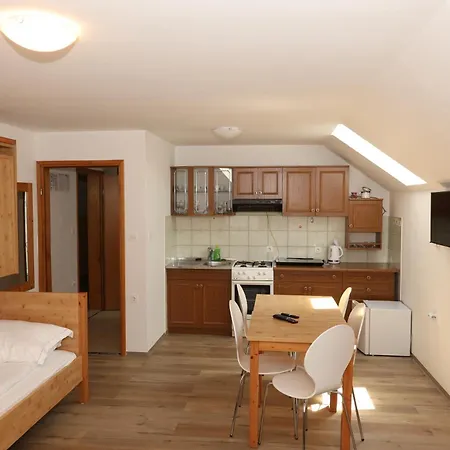 Leska Apartman Zgornji Leskovec