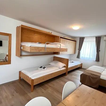 Leska * Zgornji Leskovec