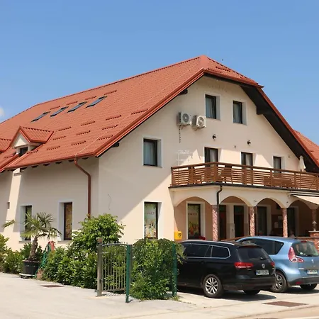 Leska Apartment Zgornji Leskovec